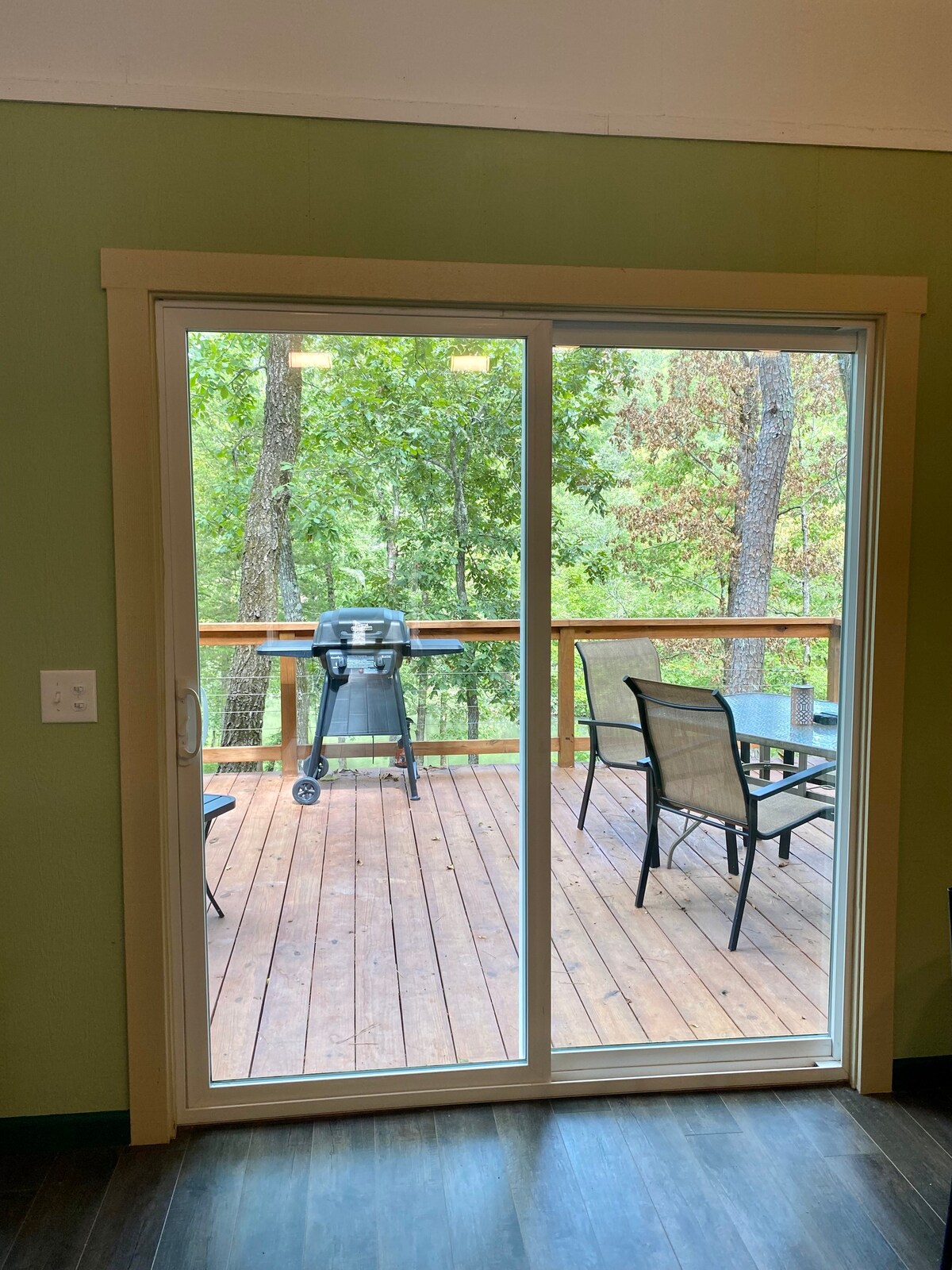 Deck image 2