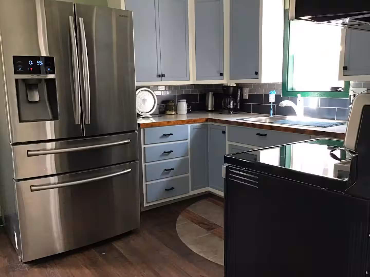 The Pine at Hamilton Cove | Cabin Nine | | Lakefront Cabin Near Hot Springs